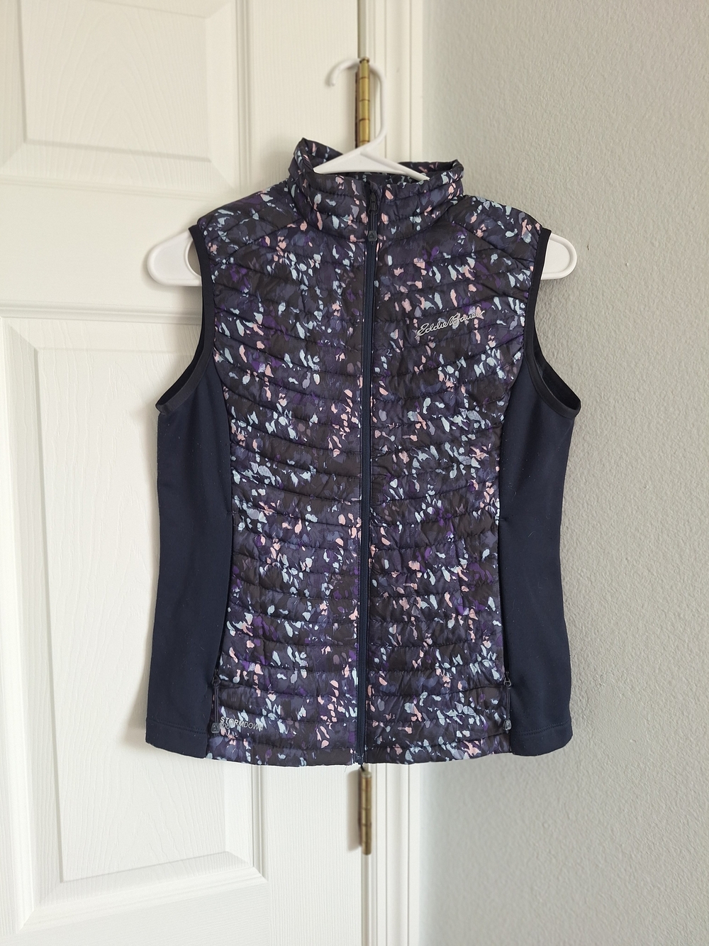Eddie Bauer Navy Quilted Floral-Print Vest